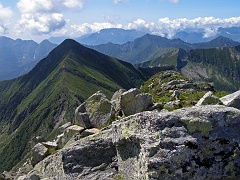 Un ultimo sguardo alla Testa di Menta dalla cima del Tignolino e poi scendiamo....